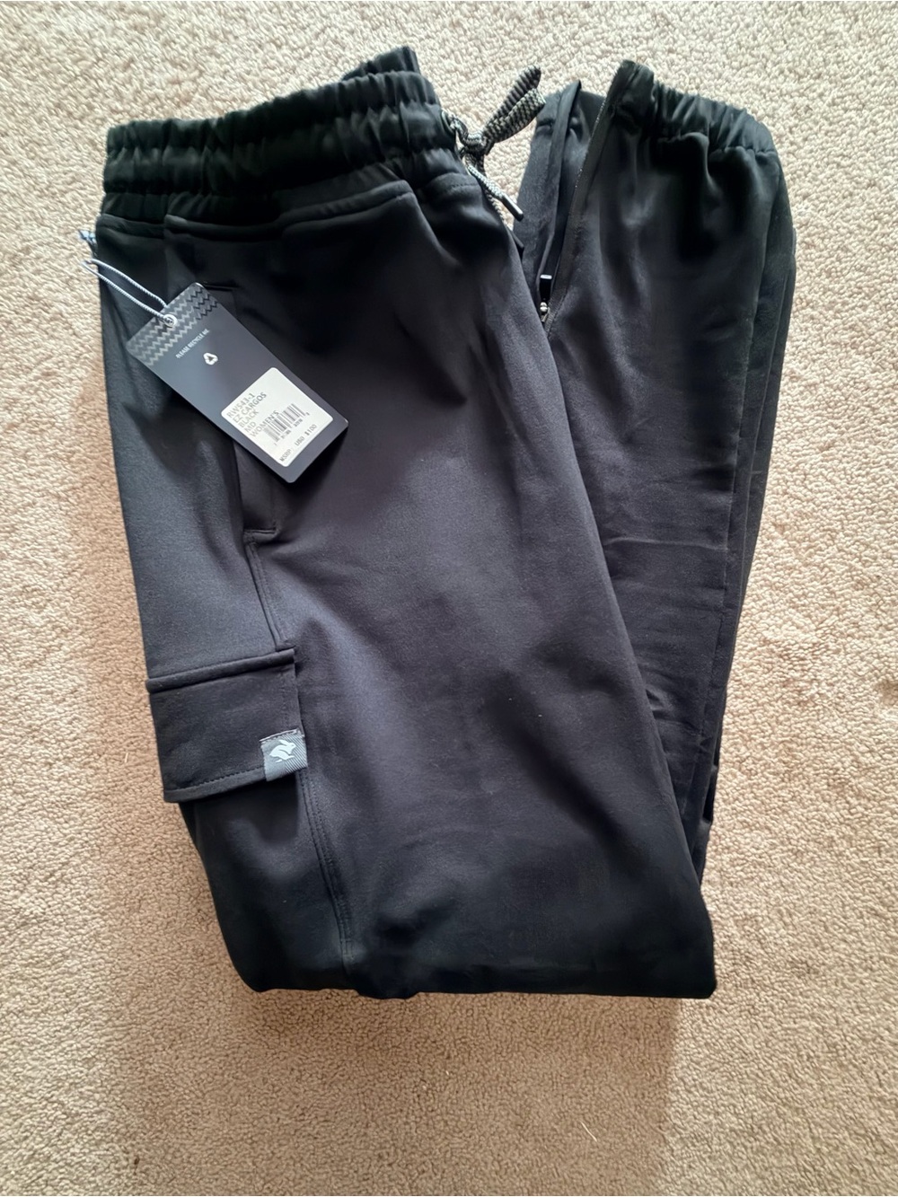 NWT Women’s “Rabbit” Black Cargo Jogger Pants Size Medium (fit like a large)